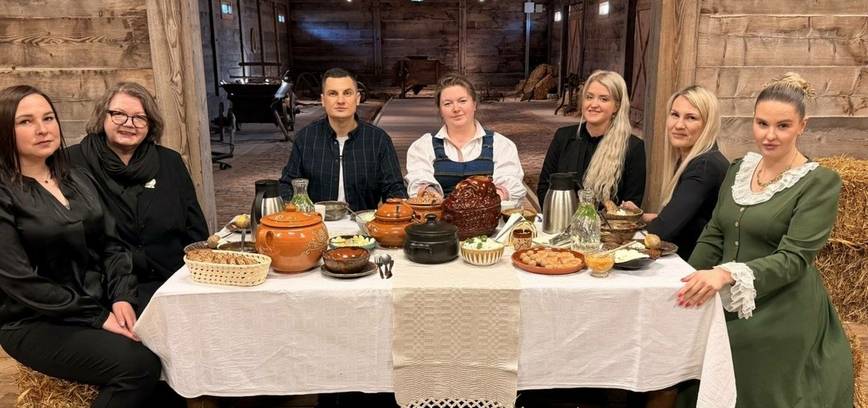 Fernsehmoderator E. Vaškelevičius versuchte sich im Käsefangen in Telšiai: „Das habe ich noch nie zuvor erlebt!“