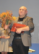 Медаль профессора Тельшяйского факультета Вильнюсской Академии художеств Ромуальдаса Инчираускаса удостоена награды.
